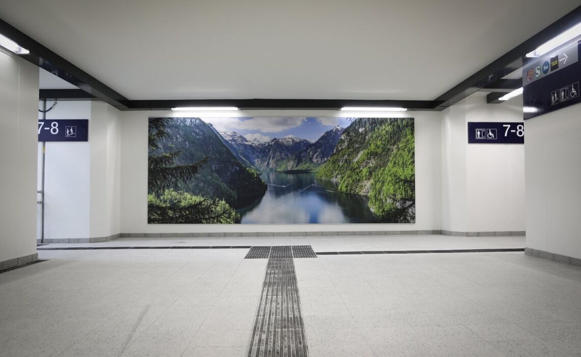 Bahnhof Freilassing Durchgang 2 Klein