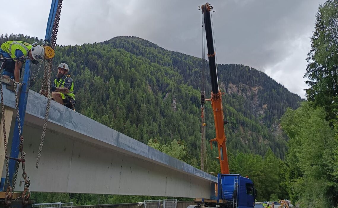 Hangbruecke Wiesberg Strengen Jkau5040